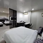 Airlangga Hotel