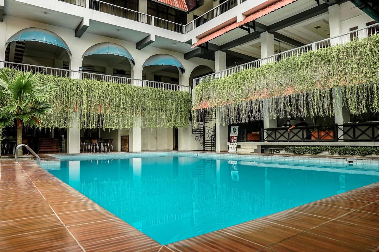 Airlangga Hotel